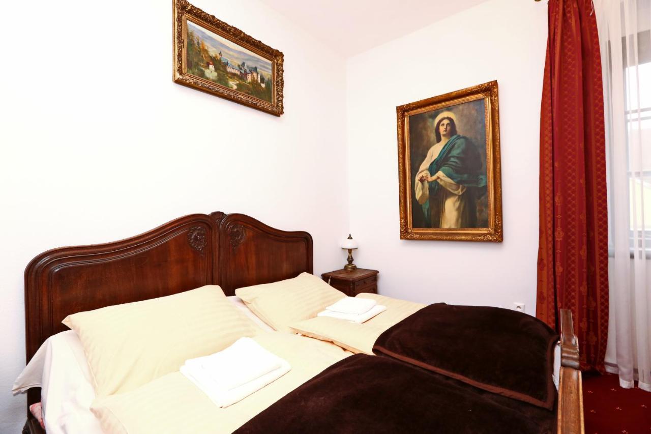 Hotel Historicky Putnicky Dom à Marianka Extérieur photo
